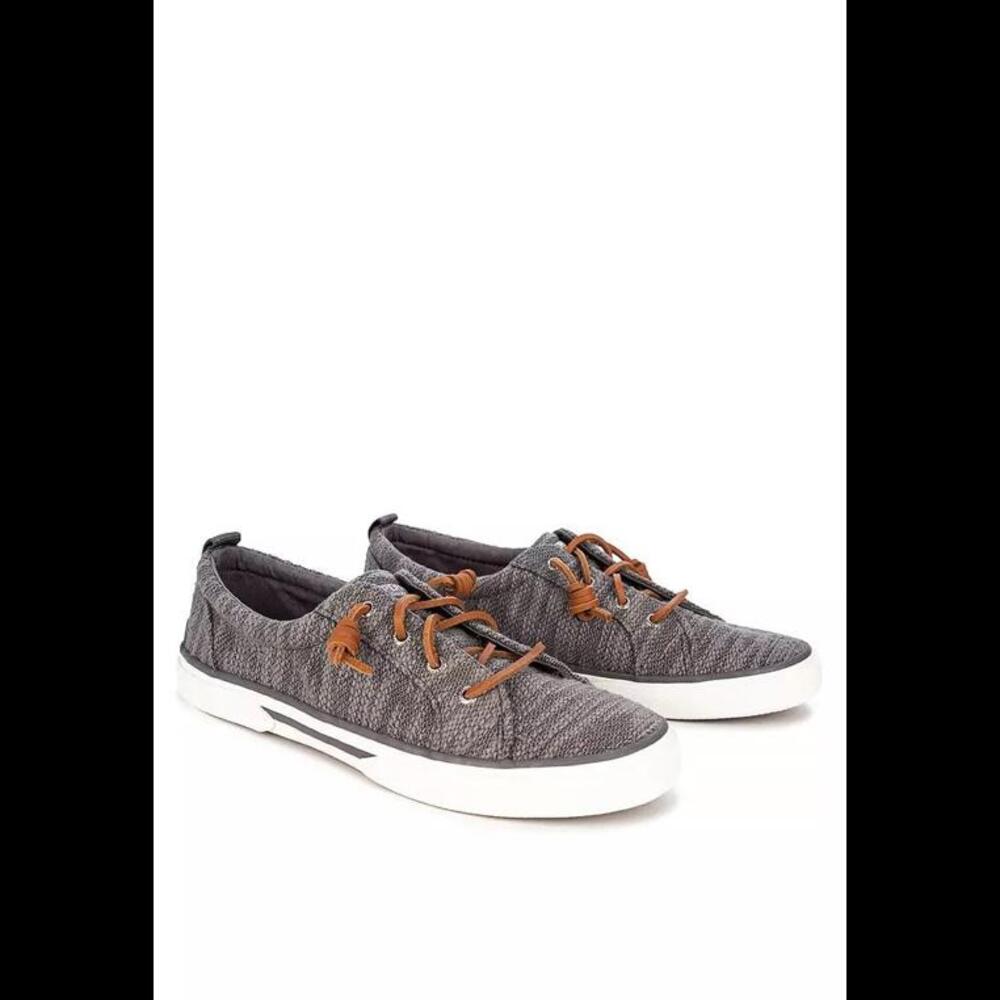 Women's SeaCycled™ Pier Wave Slub Jacquard Sneaker Grey size 8